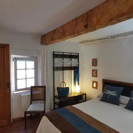 Ana's D'hotes Bed & Breakfast Aups